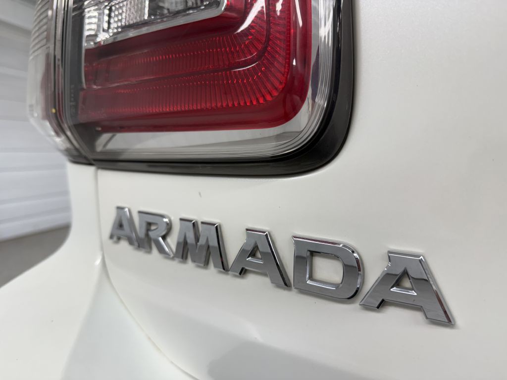 2017 Nissan Armada Image 7