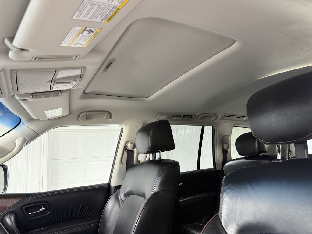 2017 Nissan Armada Image 12