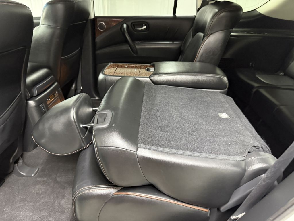 2017 Nissan Armada Image 26