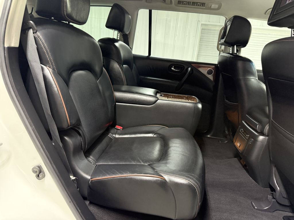 2017 Nissan Armada Image 30