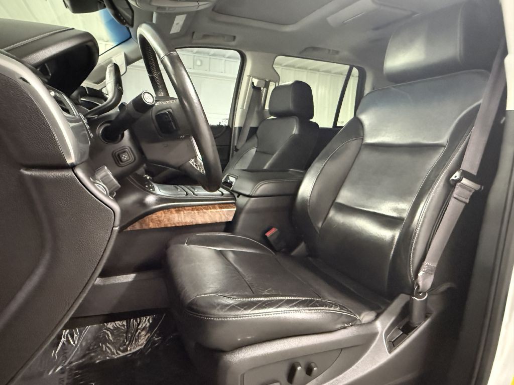 2017 Chevrolet Tahoe Image 10