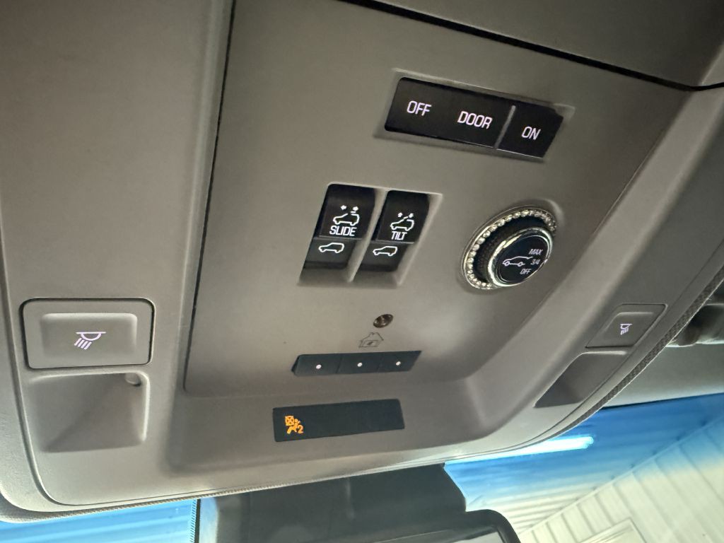 2017 Chevrolet Tahoe Image 24