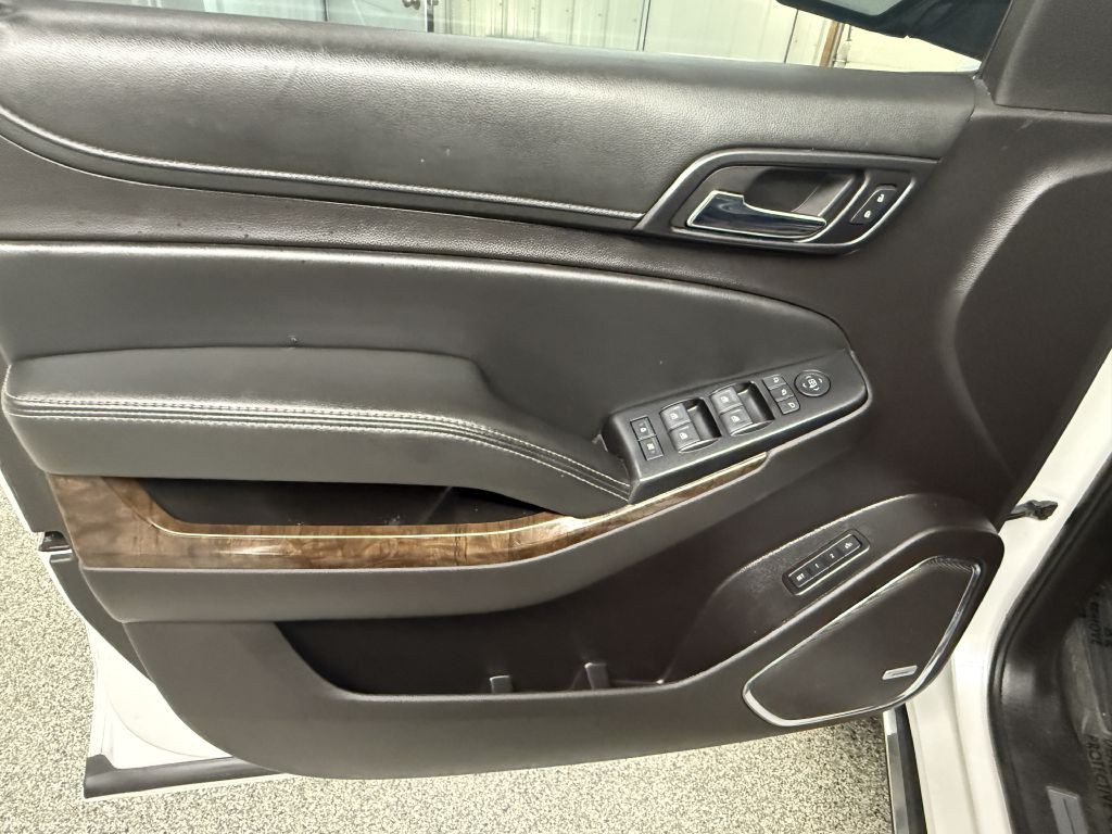 2017 Chevrolet Tahoe Image 25