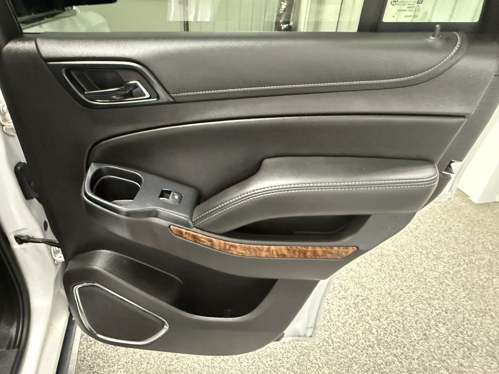 2017 Chevrolet Tahoe Image 35