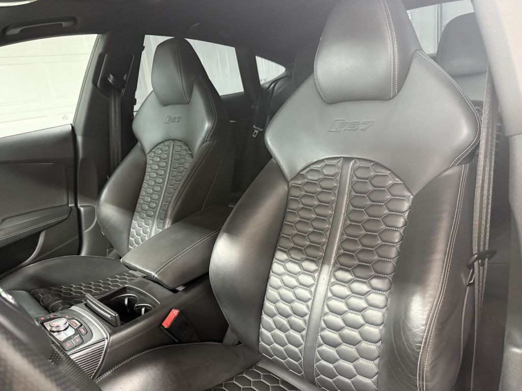 2014 Audi RS7 Image 10