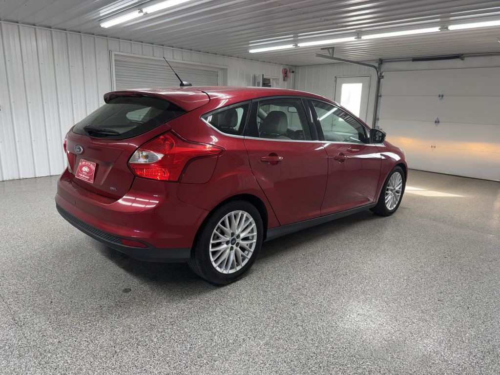2012 Ford Focus Image 6