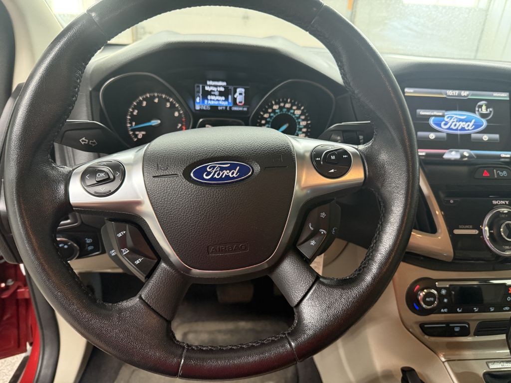 2012 Ford Focus Image 15