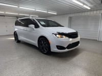Image for 2018 Chrysler Pacifica Touring L ID: 6907088