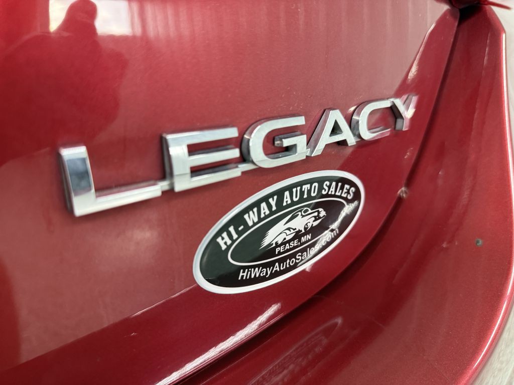 2019 Subaru Legacy Image 8