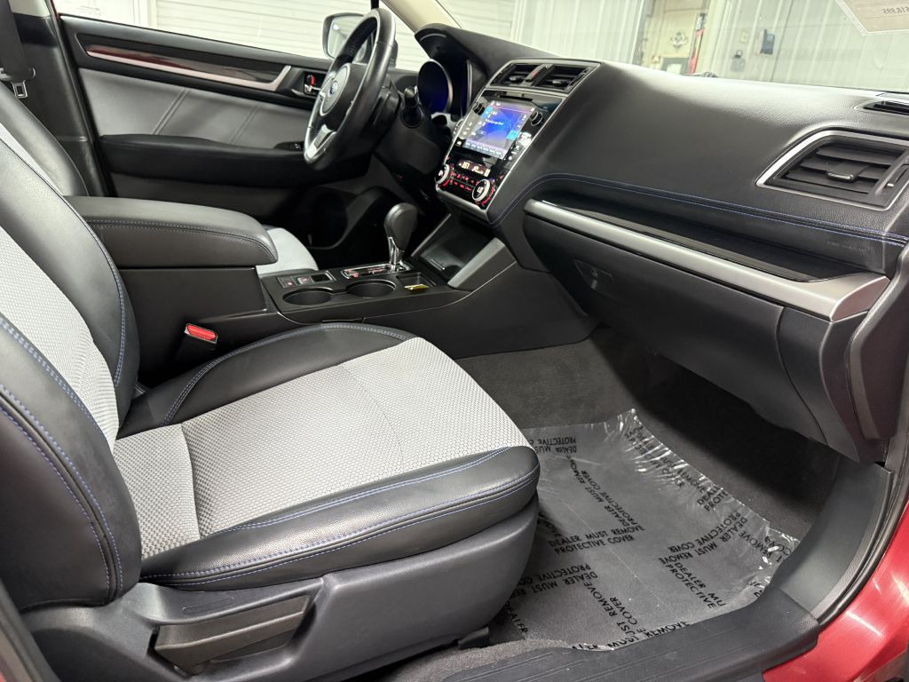 2019 Subaru Legacy Image 31