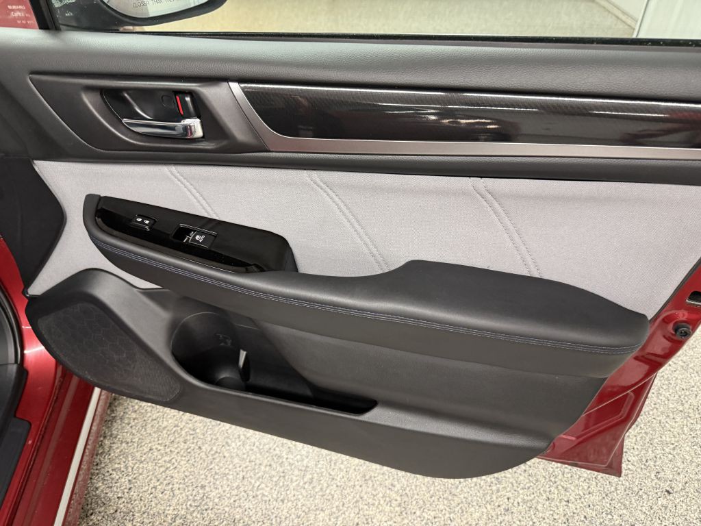 2019 Subaru Legacy Image 32