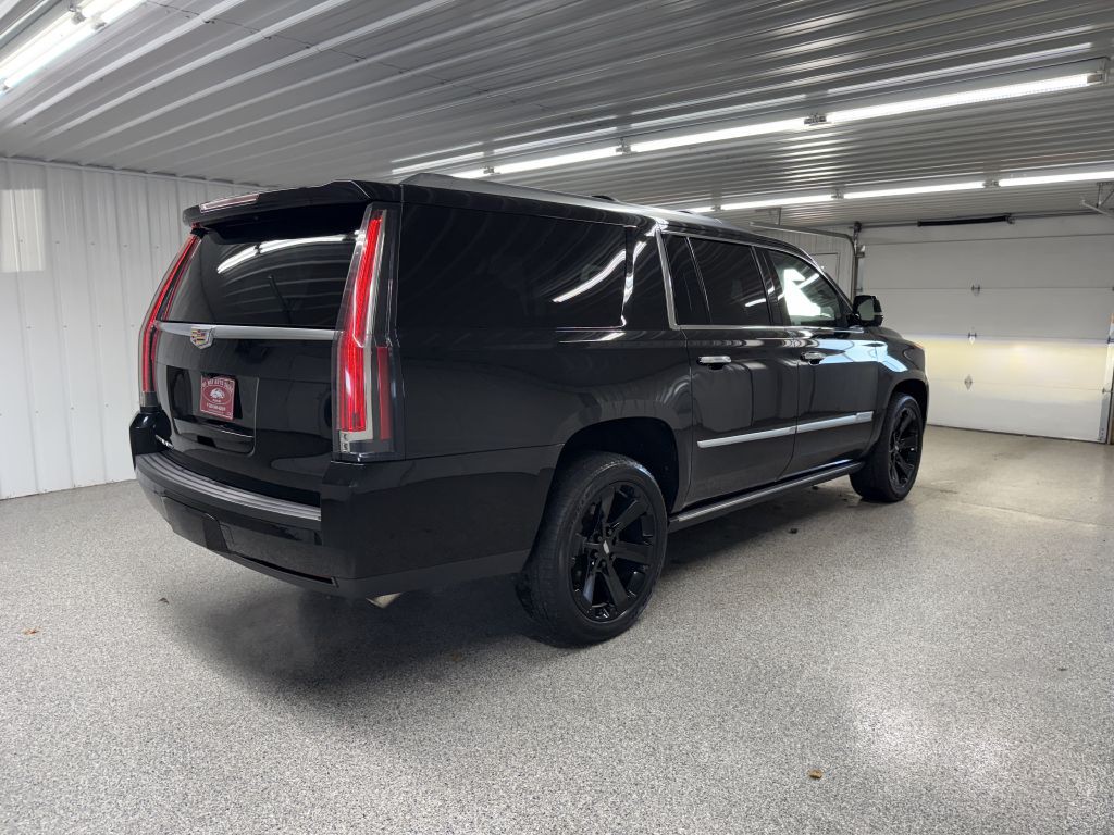 2019 Cadillac Escalade Image 6