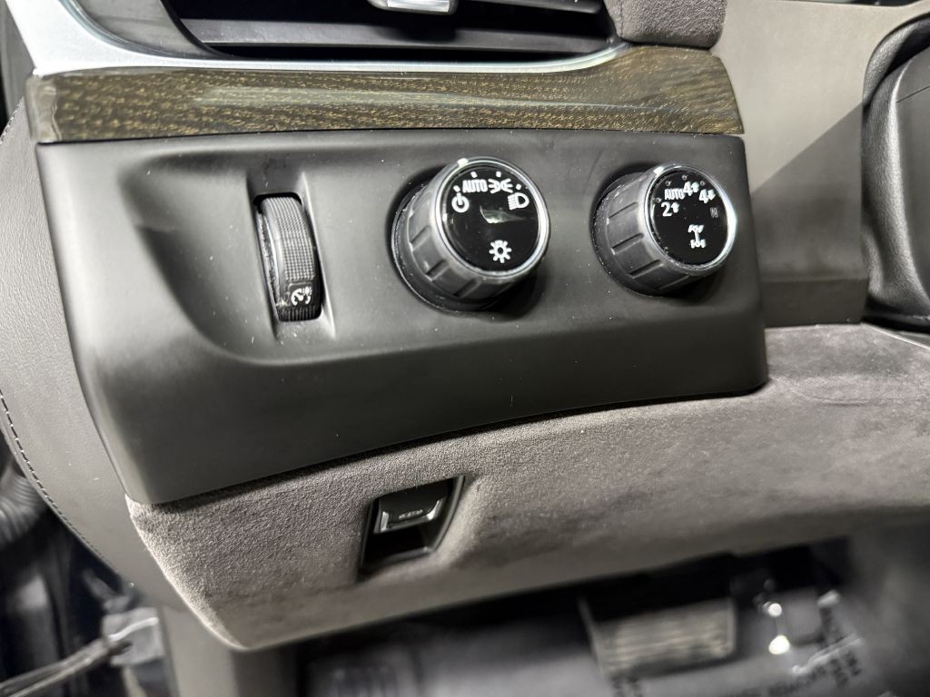 2019 Cadillac Escalade Image 15