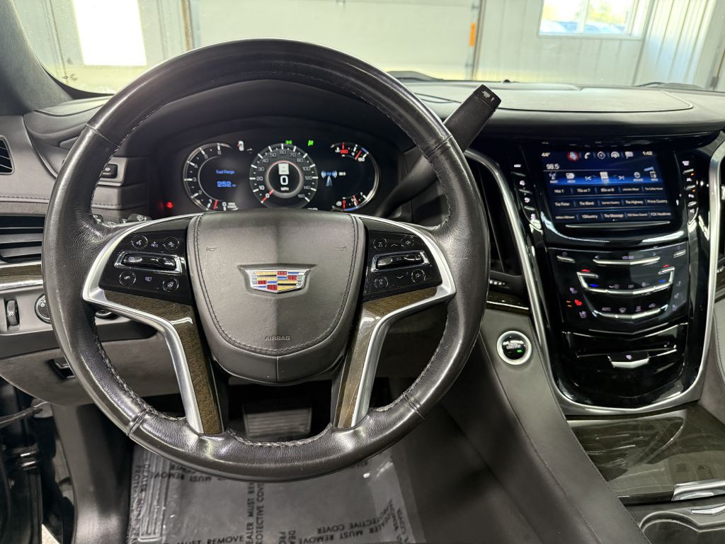 2019 Cadillac Escalade Image 18