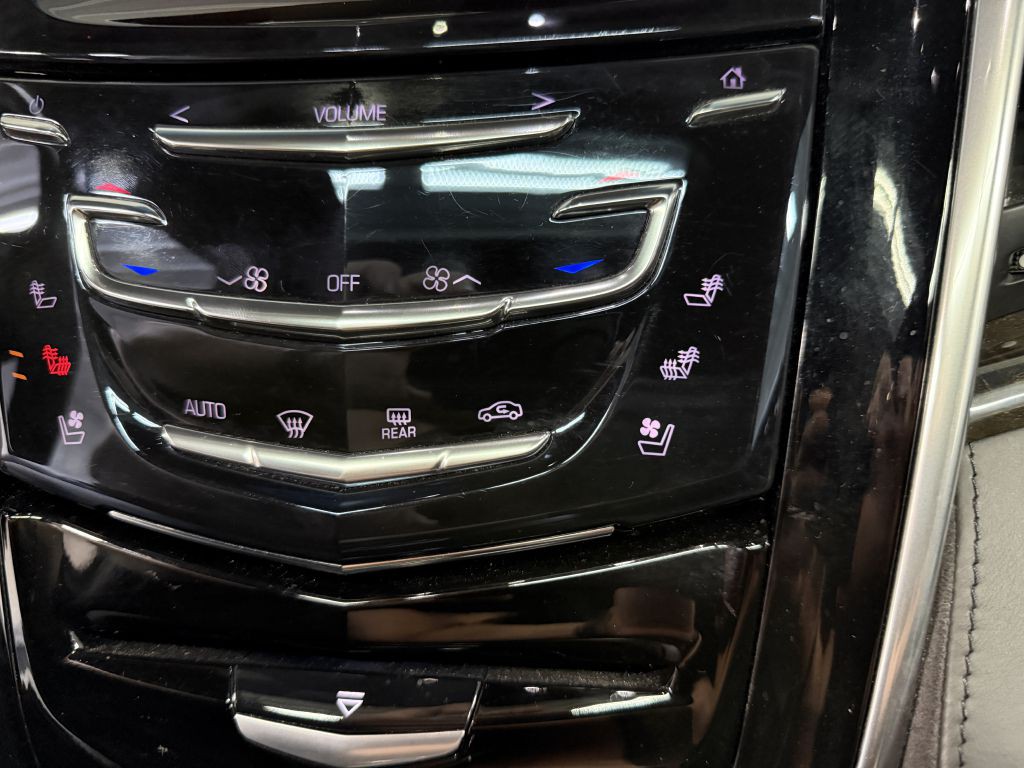2019 Cadillac Escalade Image 26