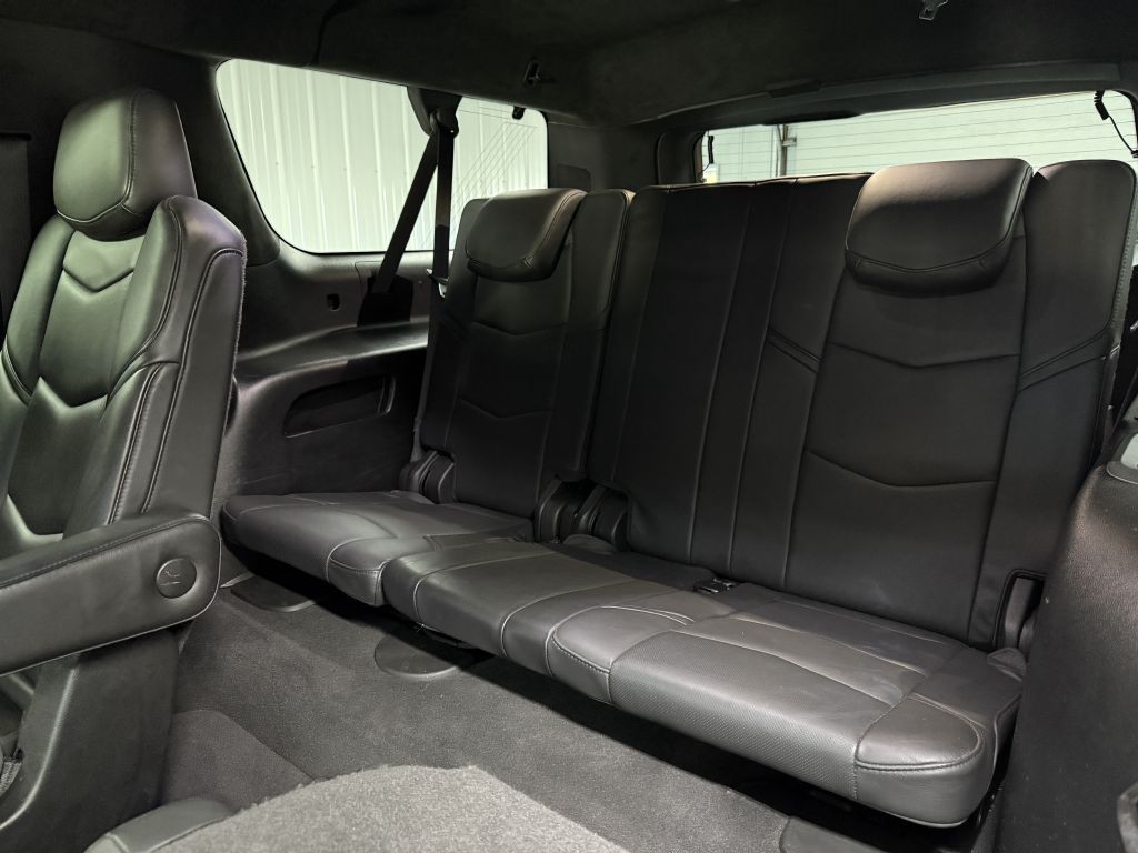 2019 Cadillac Escalade Image 33