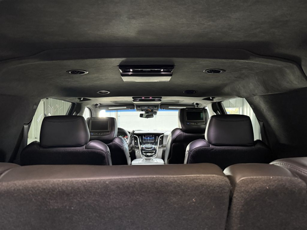 2019 Cadillac Escalade Image 37