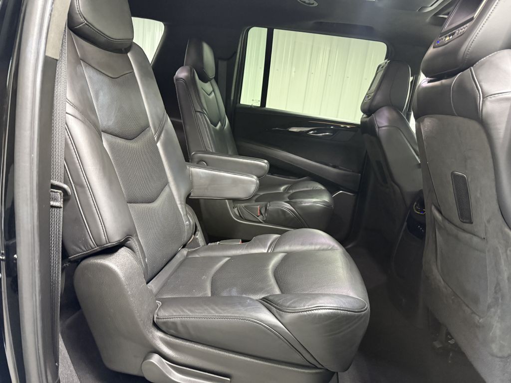 2019 Cadillac Escalade Image 39