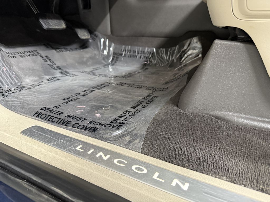 2018 Lincoln Navigator Image 10