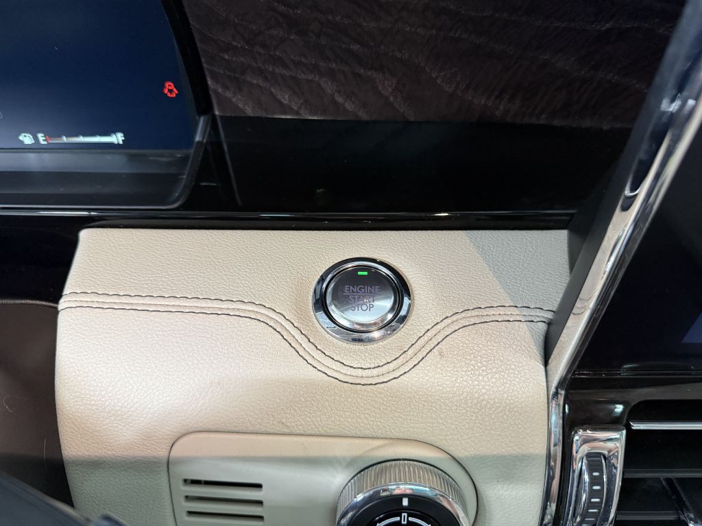 2018 Lincoln Navigator Image 20