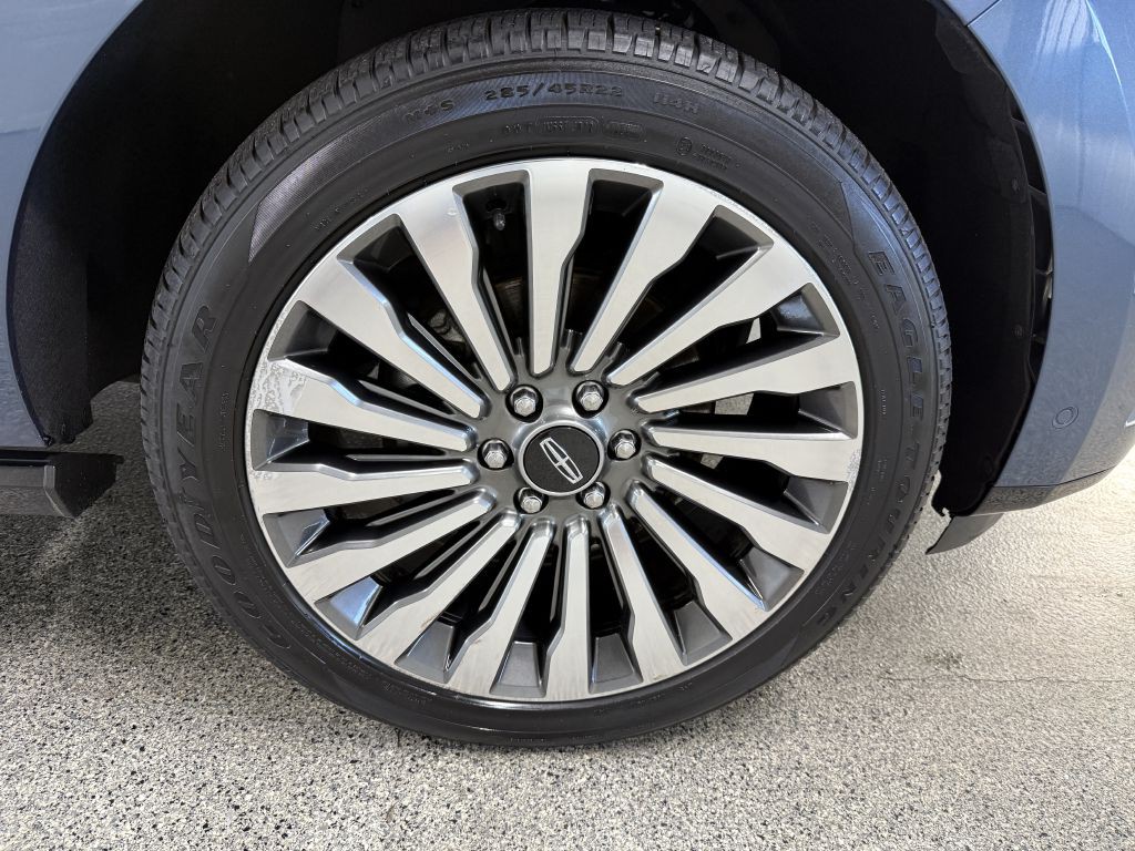 2018 Lincoln Navigator Image 41