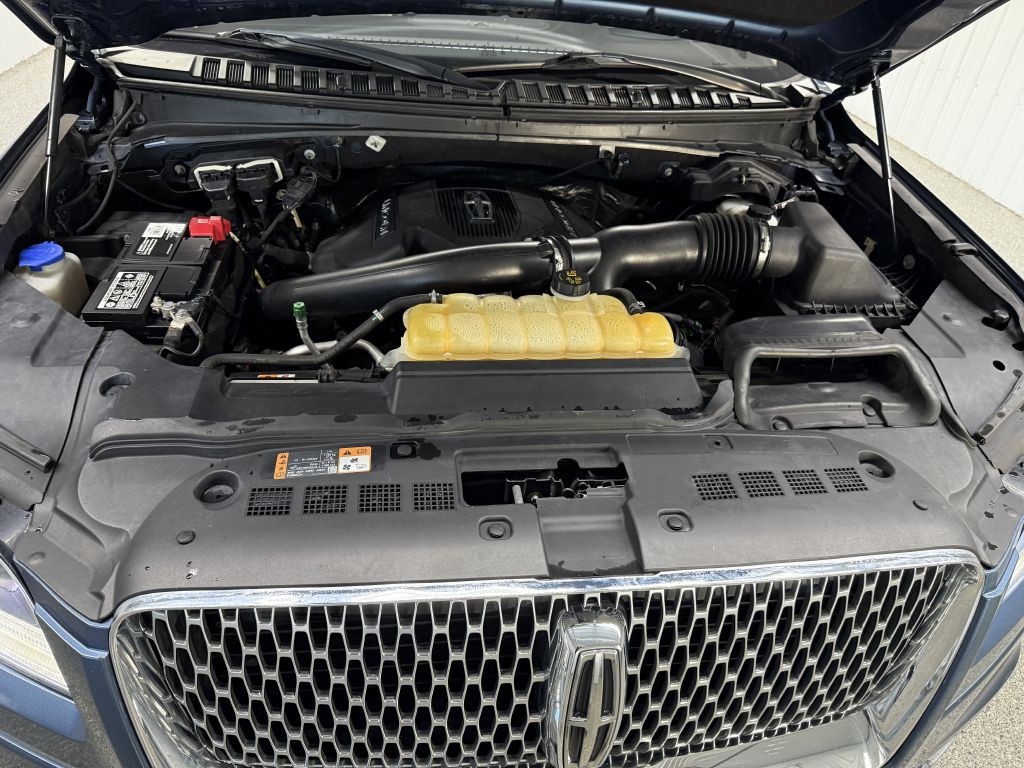 2018 Lincoln Navigator Image 43