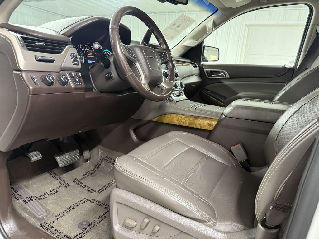 2017 GMC Yukon Image 9