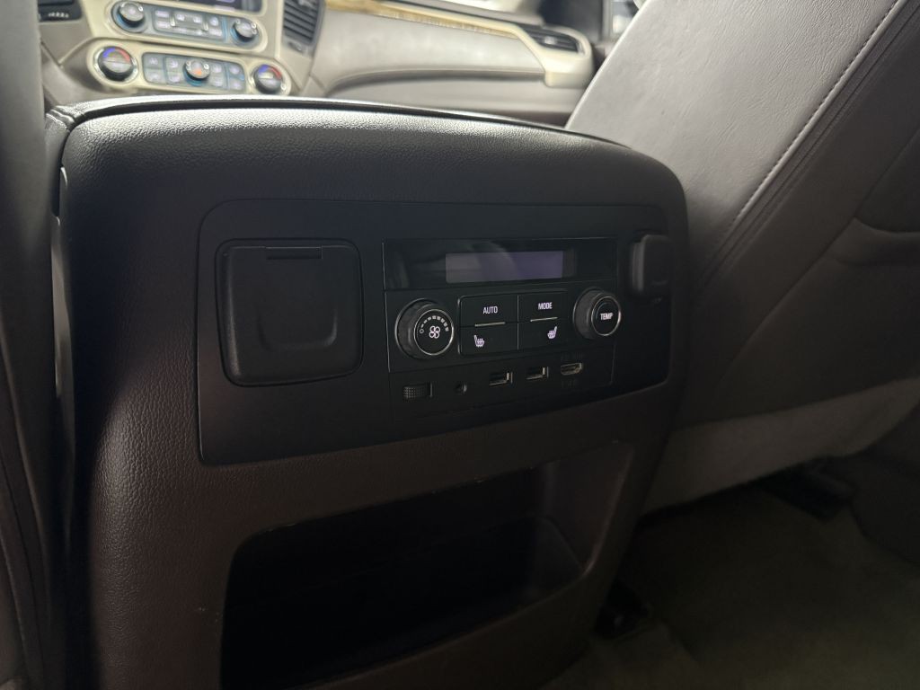 2017 GMC Yukon Image 27