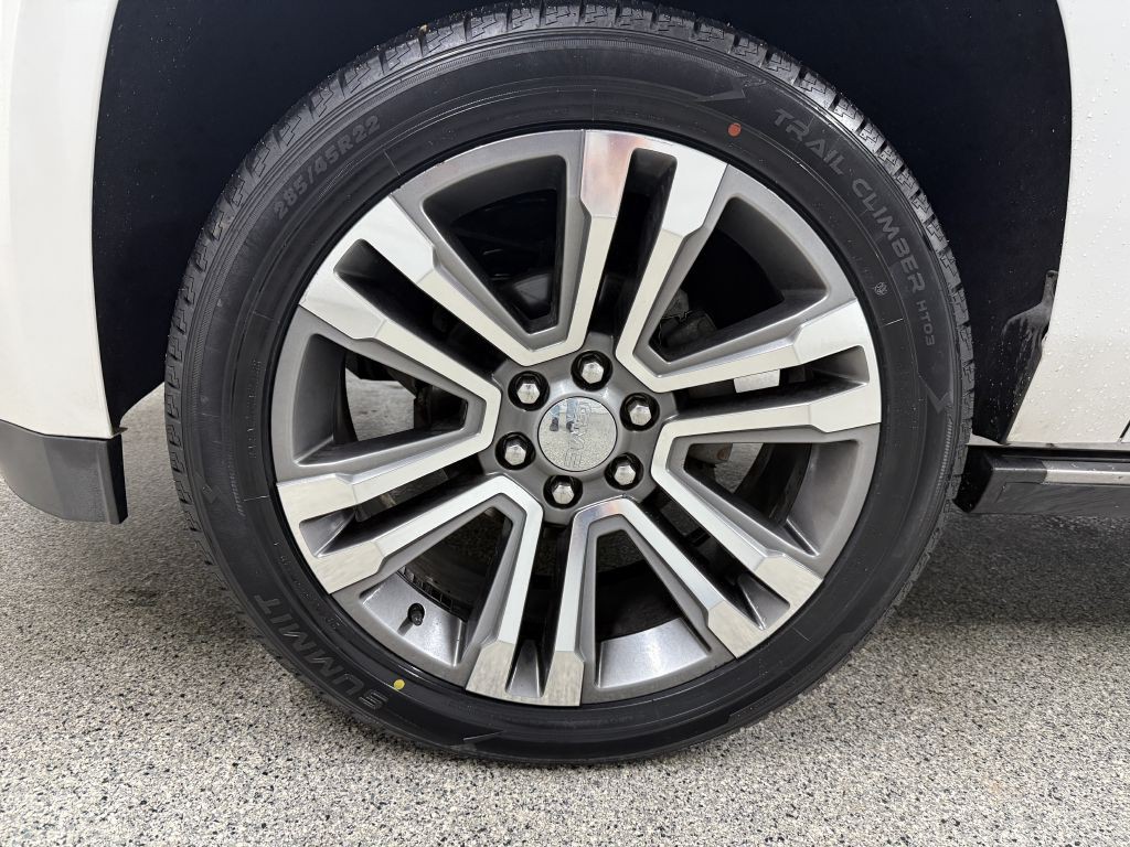 2017 GMC Yukon Image 38