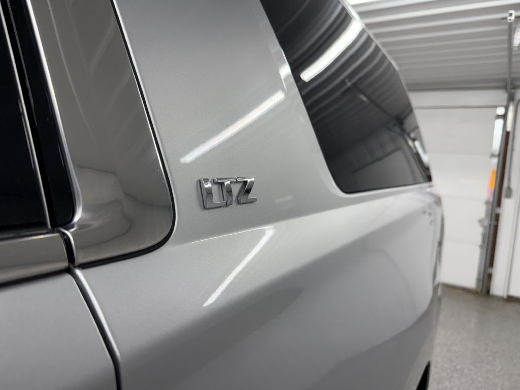 2016 Chevrolet Suburban Image 9