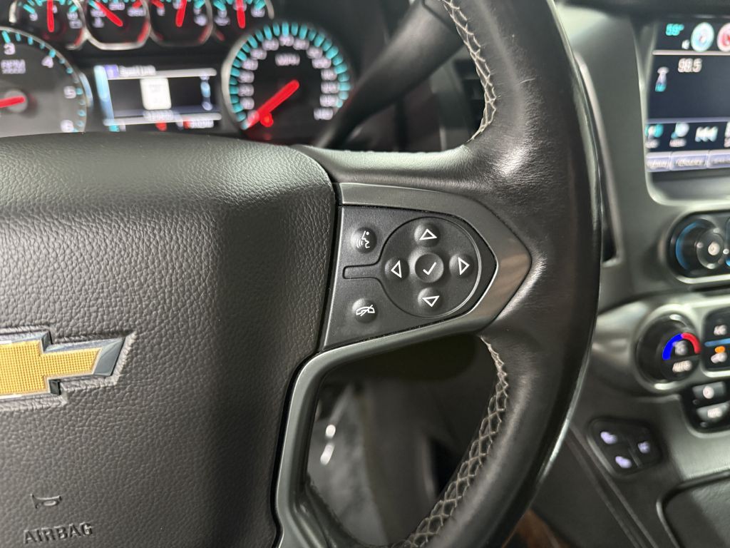 2016 Chevrolet Suburban Image 18