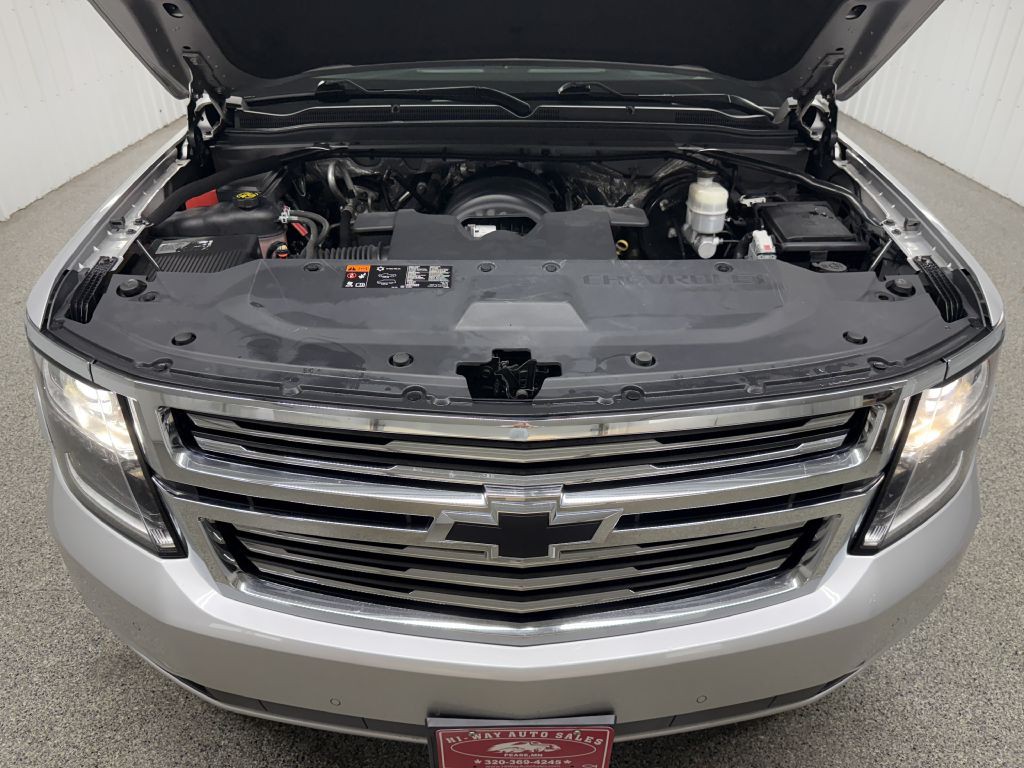 2016 Chevrolet Suburban Image 41