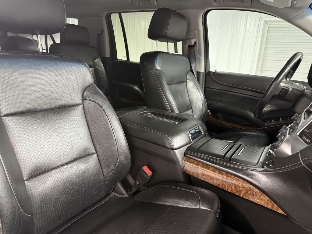 2016 Chevrolet Suburban Image 37