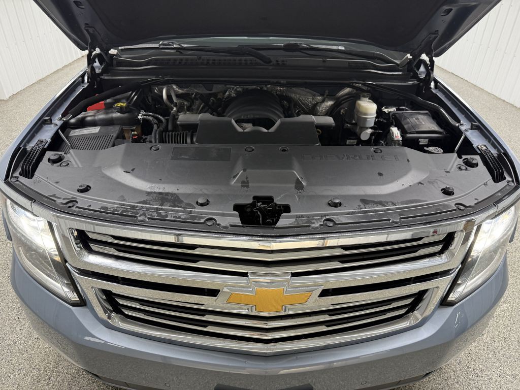 2016 Chevrolet Suburban Image 40