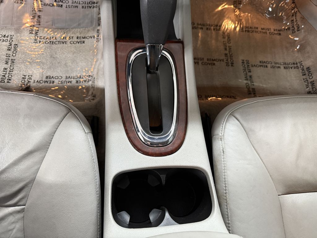 2010 Chevrolet Impala Image 21