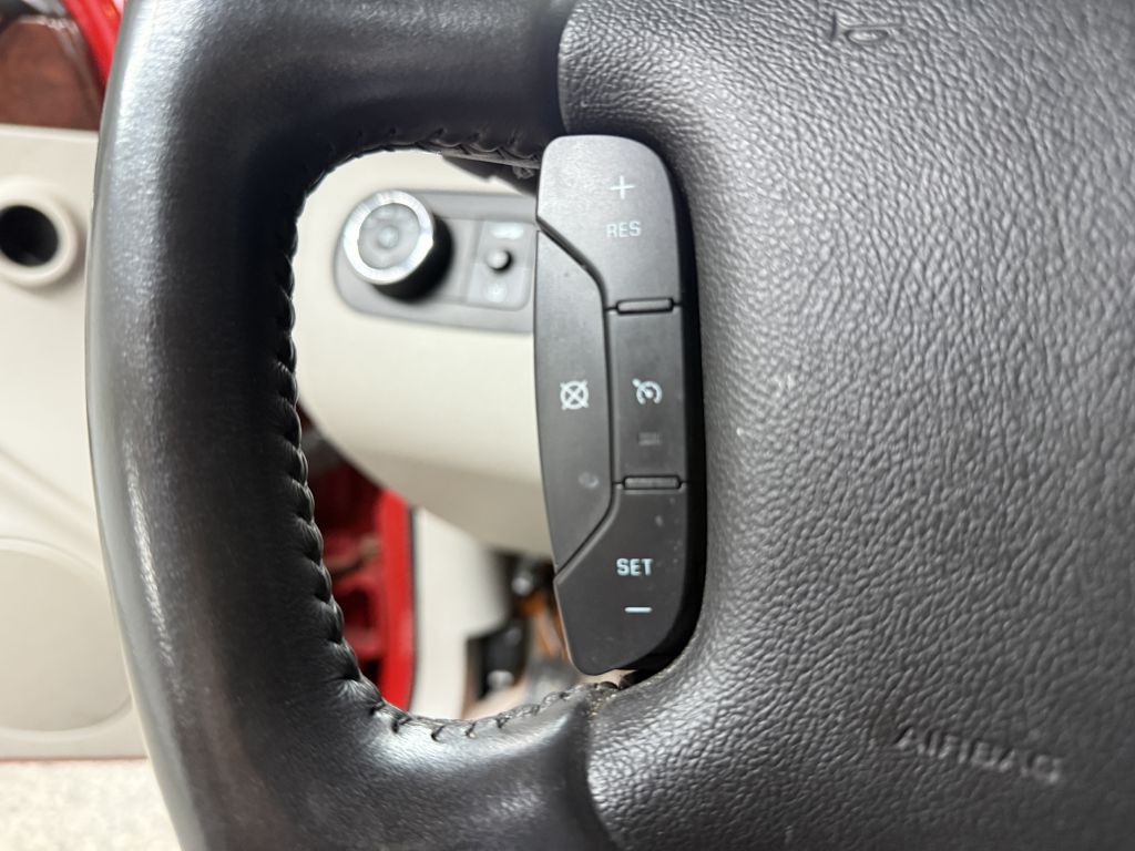 2010 Chevrolet Impala Image 24