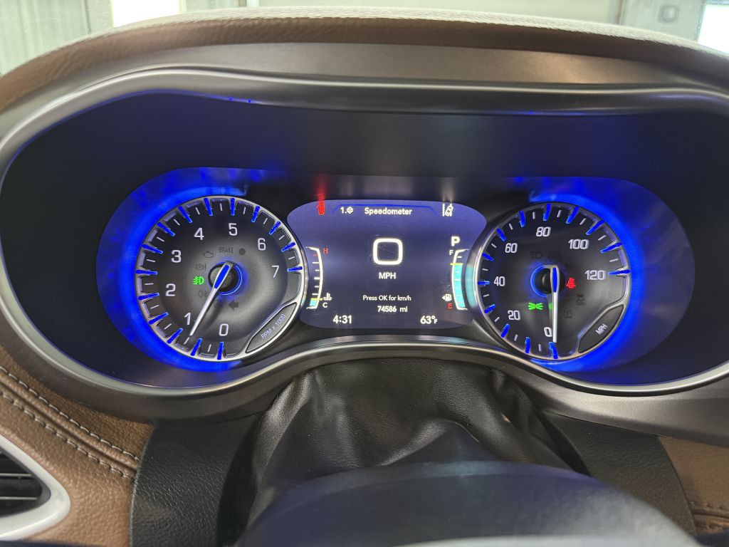 2018 Chrysler Pacifica Image 13