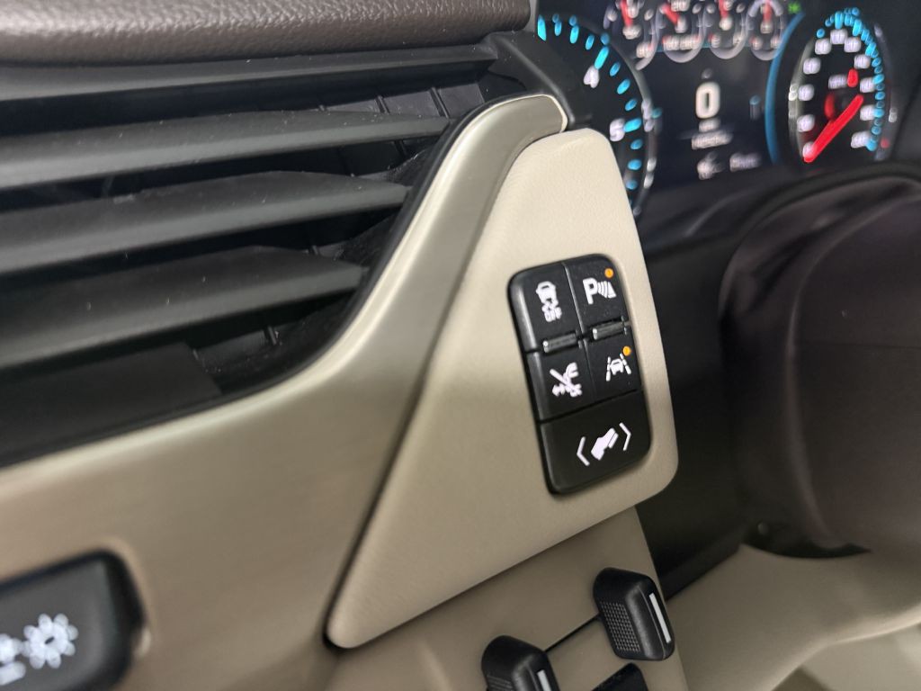 2017 GMC Yukon Image 13