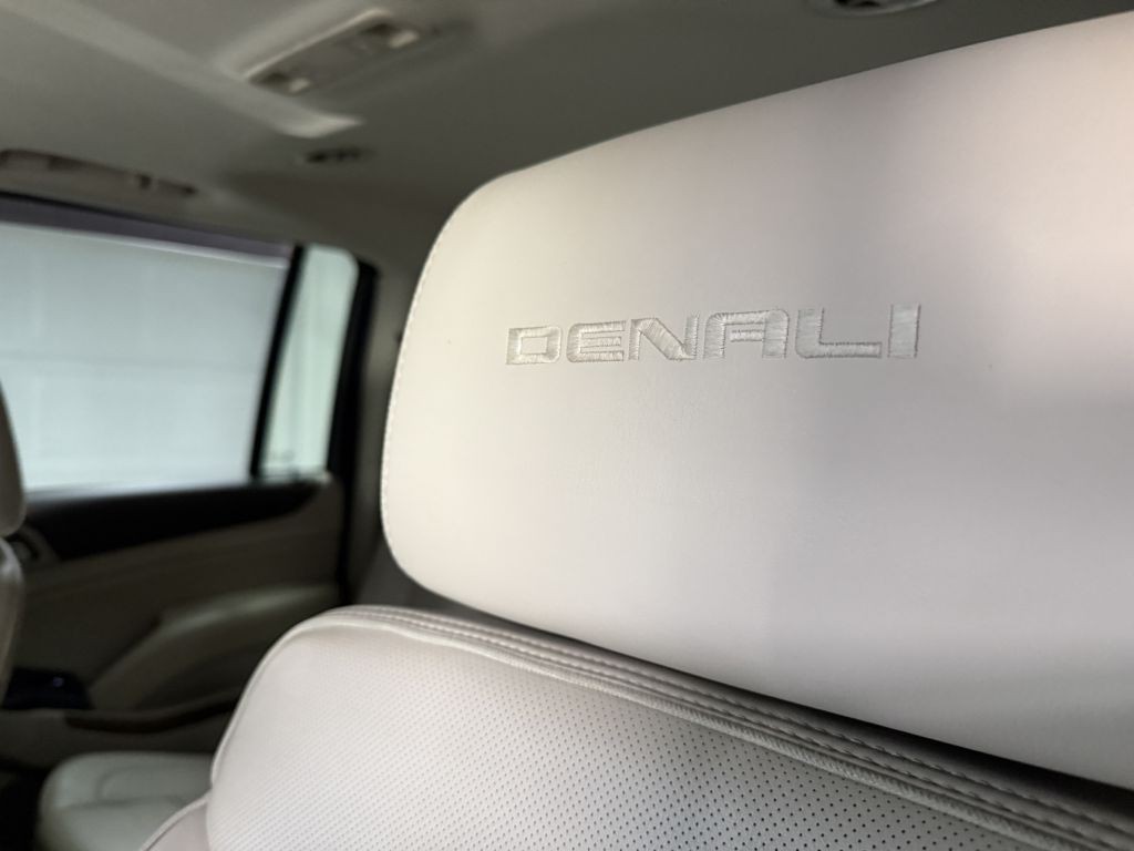 2017 GMC Yukon Image 27