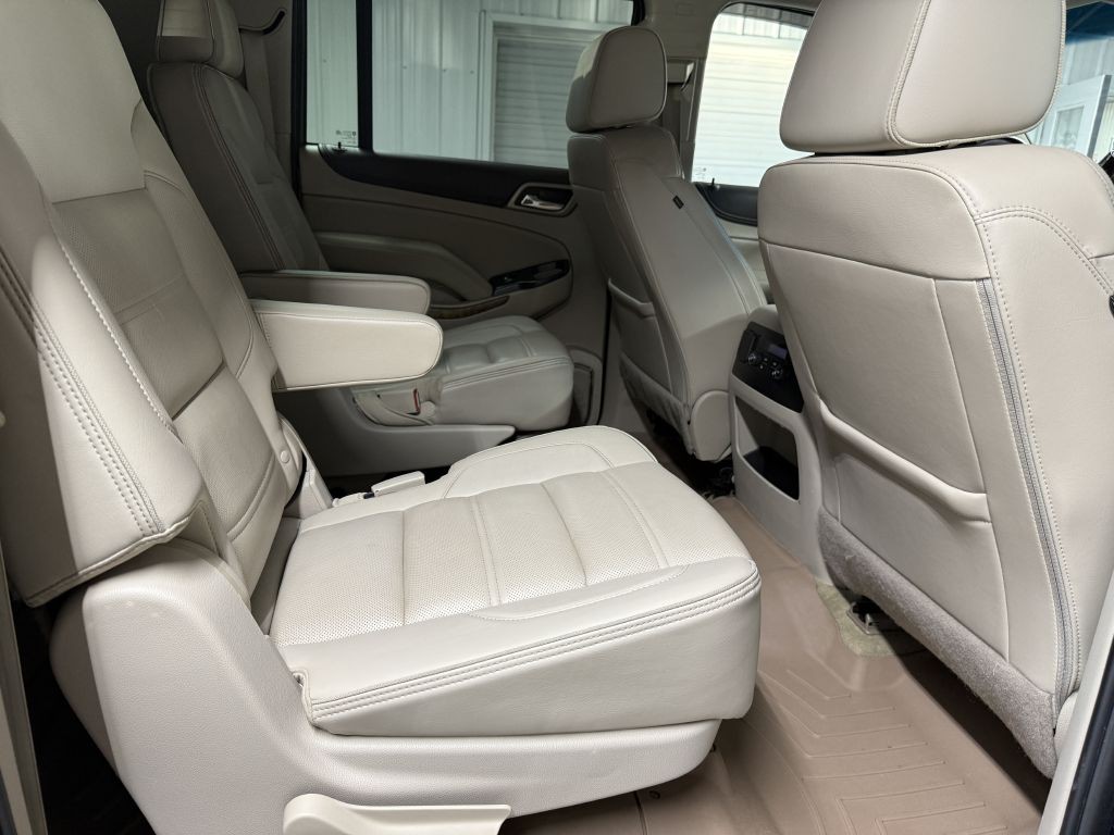 2017 GMC Yukon Image 38