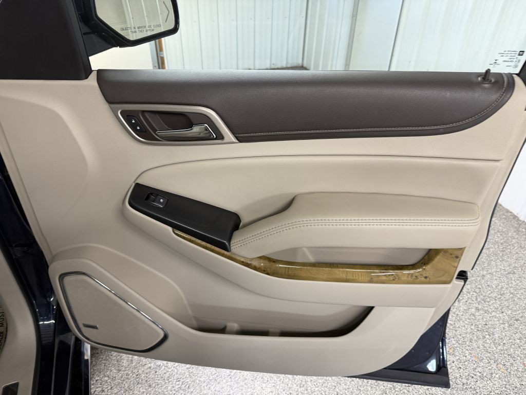 2017 GMC Yukon Image 42
