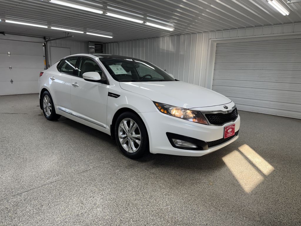 2013 Kia Optima Image 1