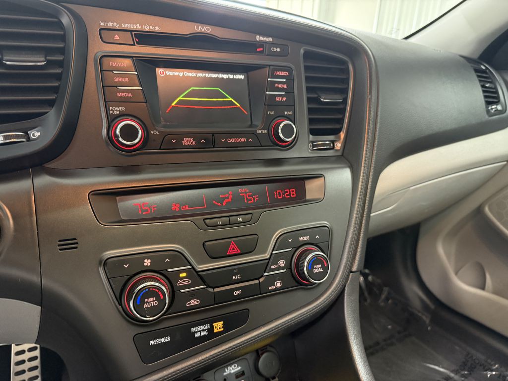 2013 Kia Optima Image 18