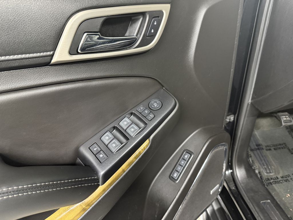 2017 GMC Yukon Image 26