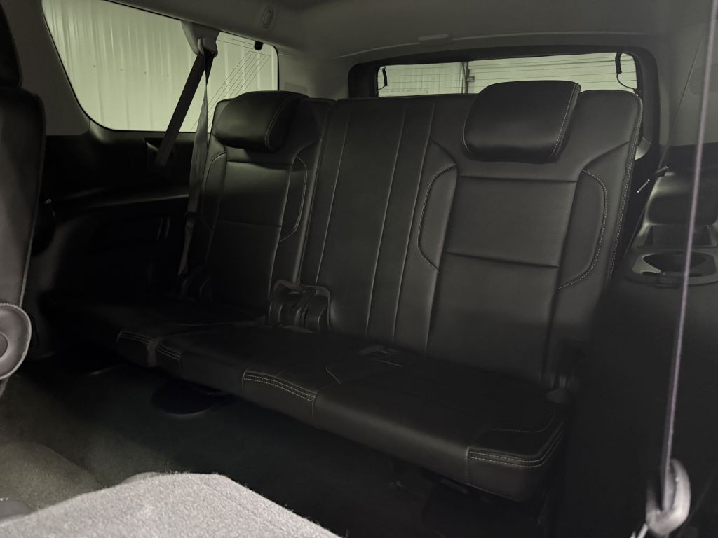 2017 GMC Yukon Image 32