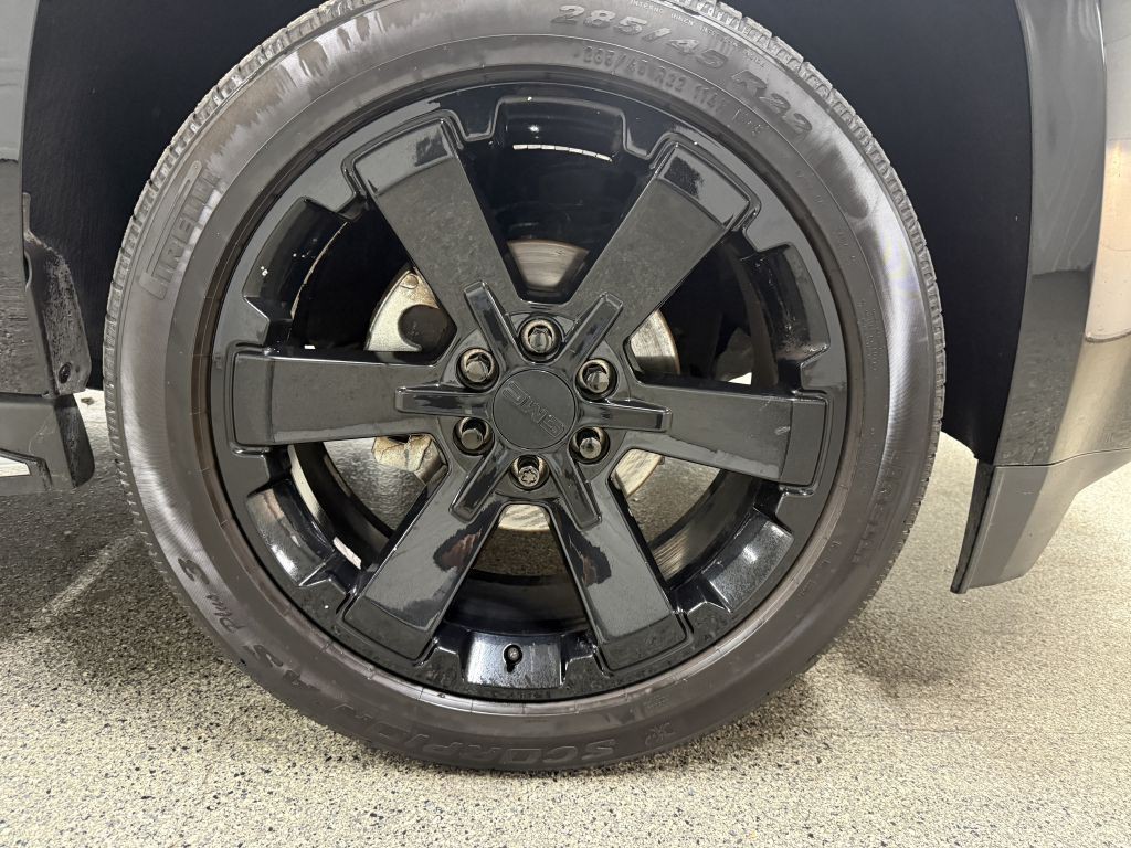 2017 GMC Yukon Image 43