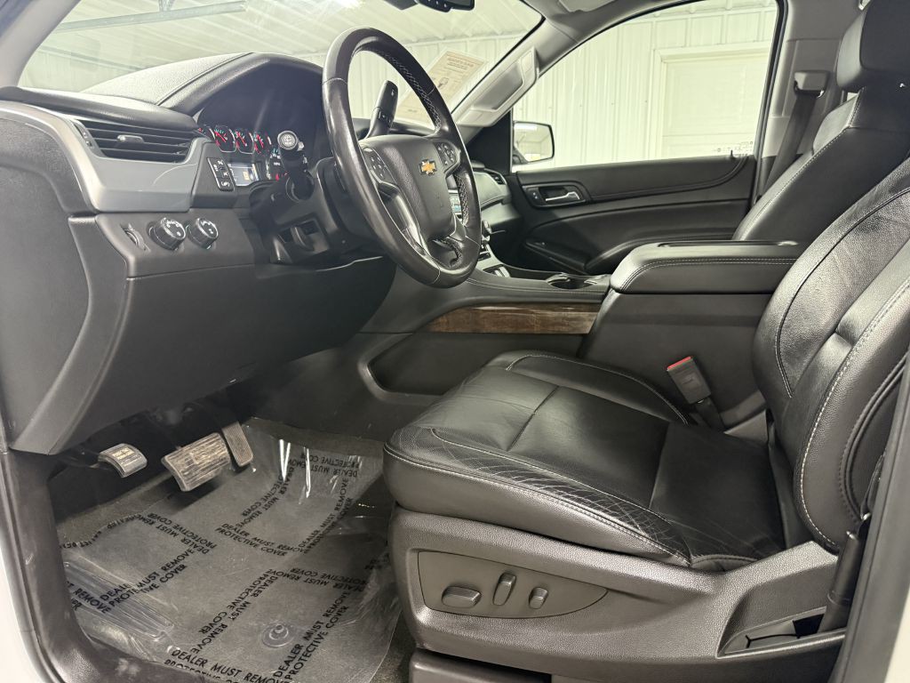2018 Chevrolet Suburban Image 8