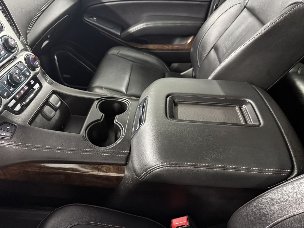 2018 Chevrolet Suburban Image 24