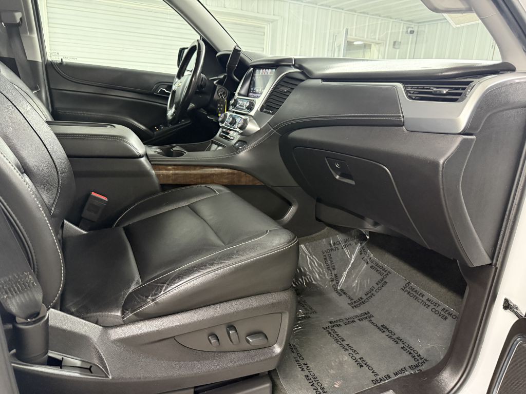 2018 Chevrolet Suburban Image 38