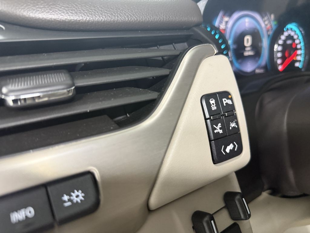 2019 GMC Yukon Image 16